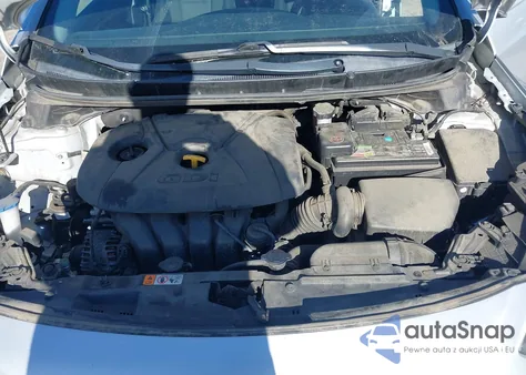 2017 Hyundai Elantra Gt z USA, uszkodzony, nr VIN KMHD35LH3HU349936